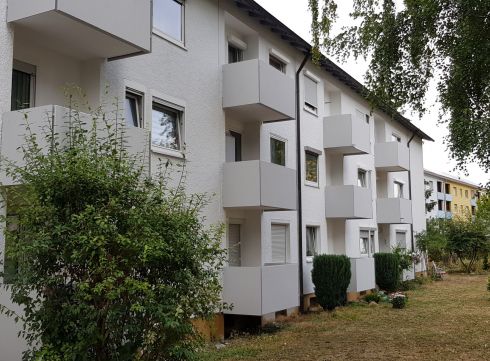 Balkonverkleidung aus HPL-Platten